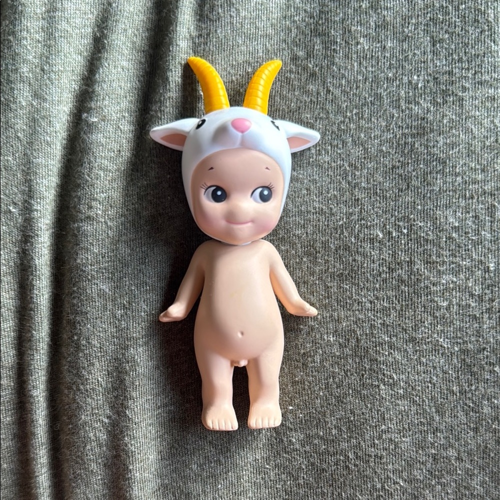 Goat sonny angel